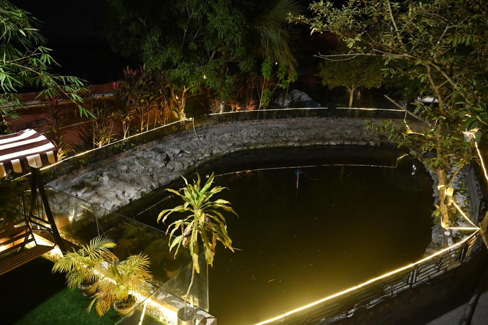 The Cabin By The Bayou Bed and Breakfast Guwahati Buitenkant foto